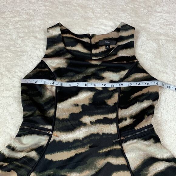 Mossimo abstract zebra print fit and flare zipper waist sleeveless dress, med - Picture 5 of 9